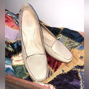 Aerosoles Women’s Gold Loafer Flats 7.5
